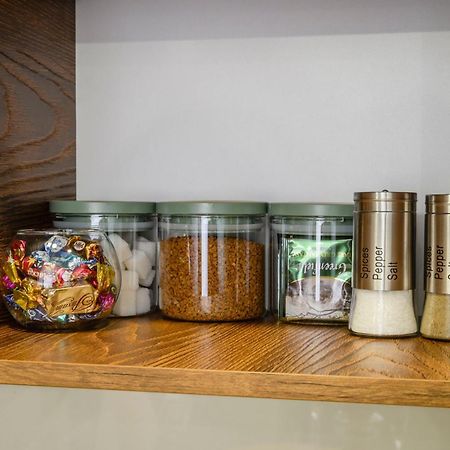 Mid-Century Charm Apartments В Центре Алматы Eksteriør billede