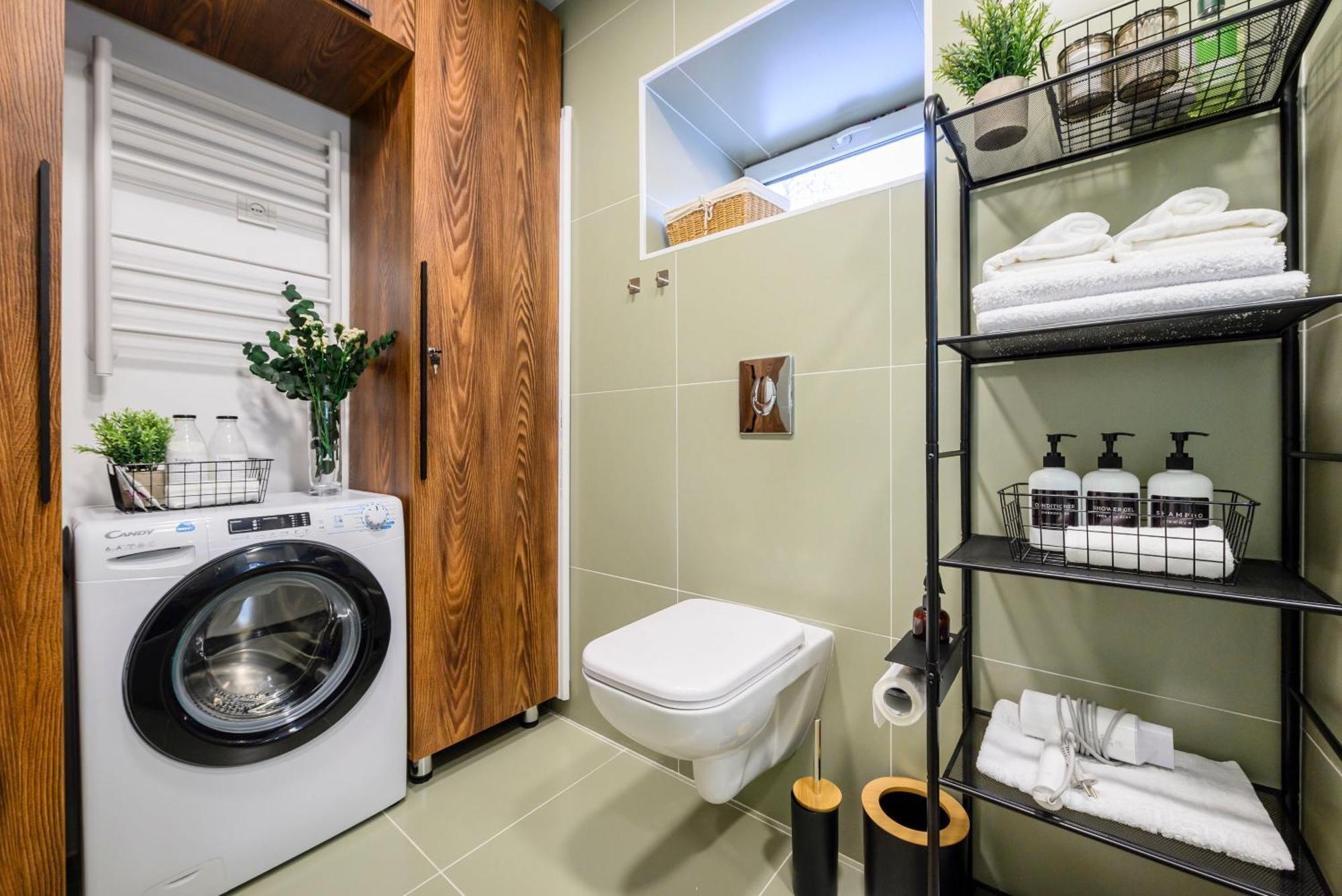 Mid-Century Charm Apartments В Центре Алматы Eksteriør billede