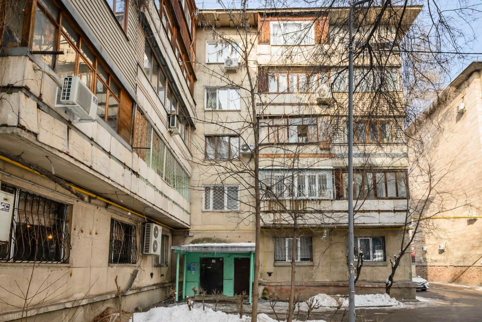 Mid-Century Charm Apartments В Центре Алматы Eksteriør billede