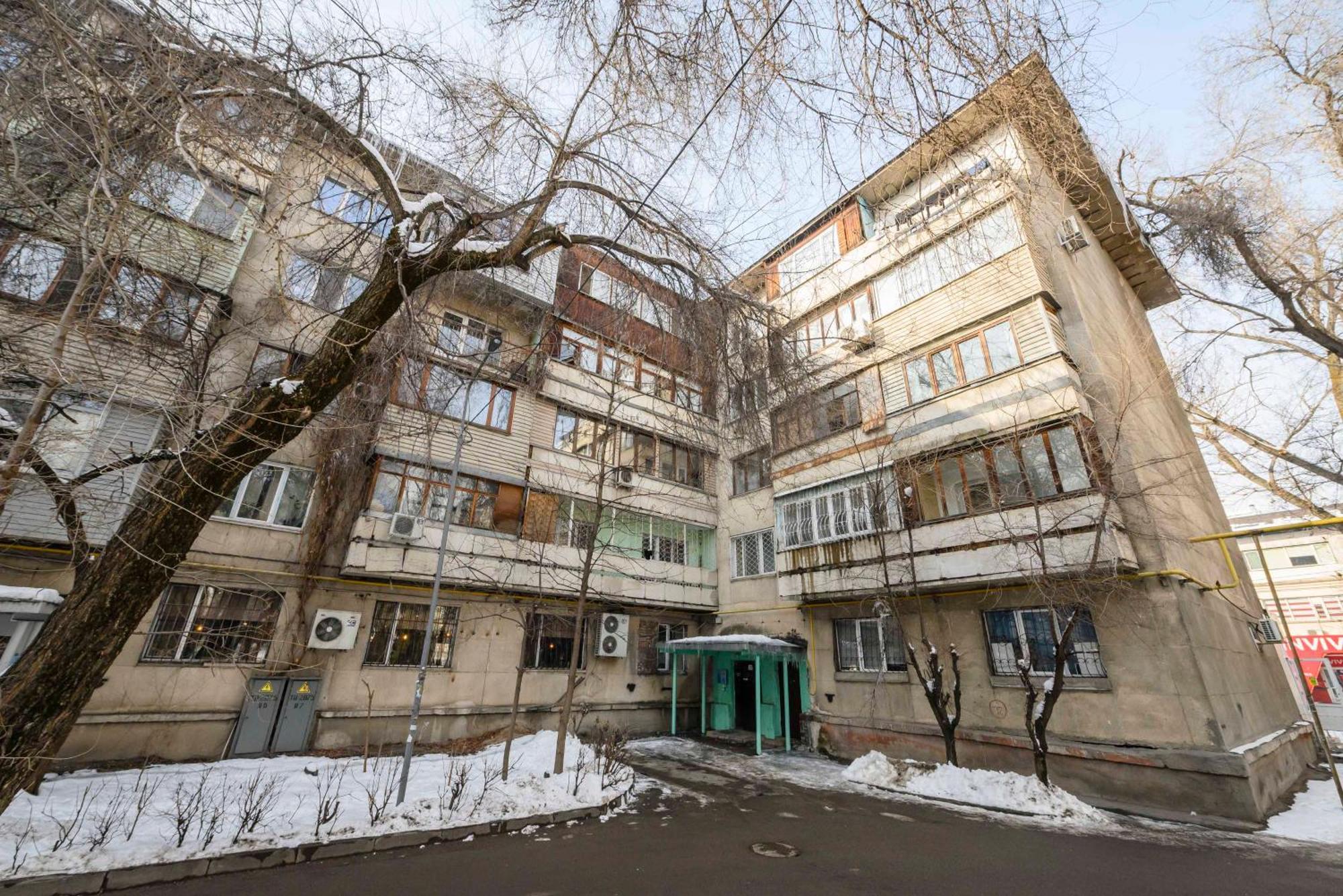 Mid-Century Charm Apartments В Центре Алматы Eksteriør billede
